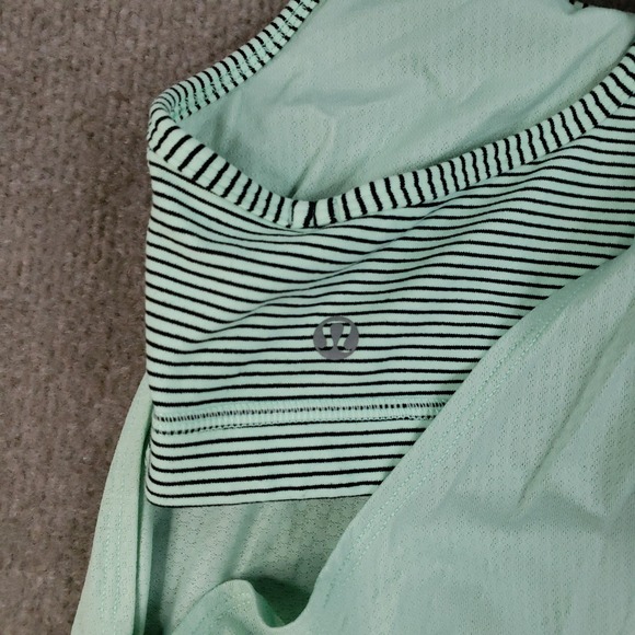Lululemon No Limits Tank Top Women 6 Green Built In Sport Bra Gorpcore‎ Stretch - Picture 10 of 11